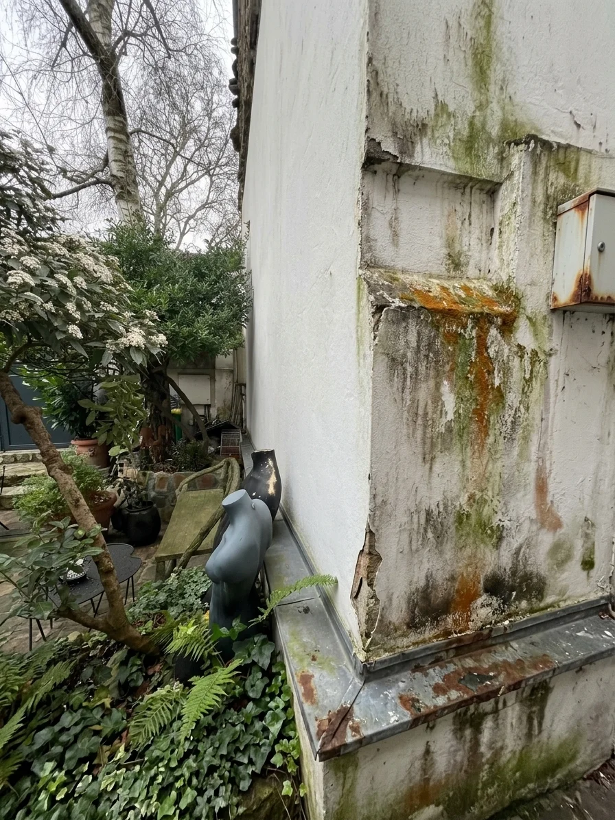 Ravalement de façade à Besançon — avant (chantier 3)